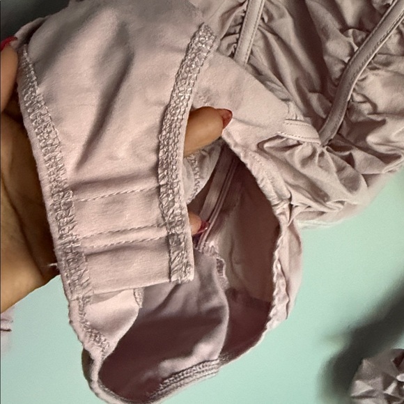 NEW Manière De Voir pink ruched long sleeve bodysuit 6 - Picture 6 of 9
